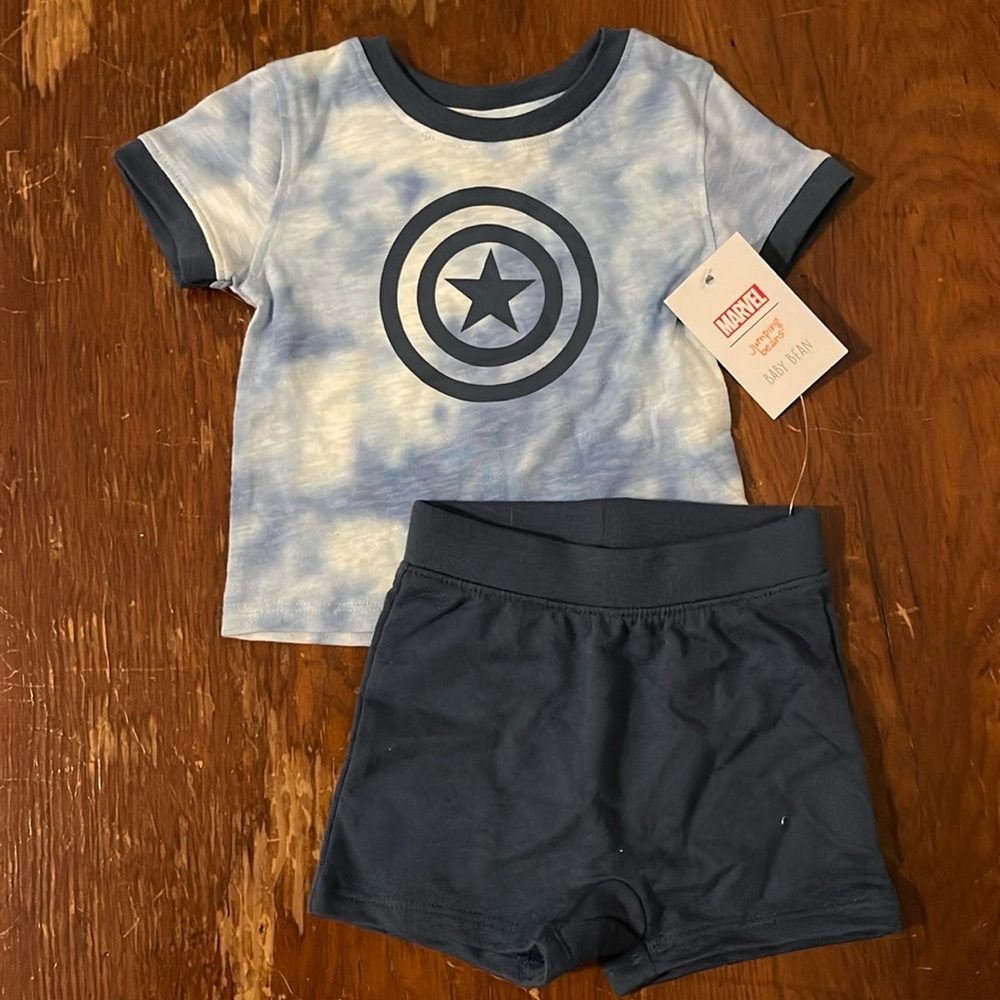 2-piece Marvel shorts and T-shirt set